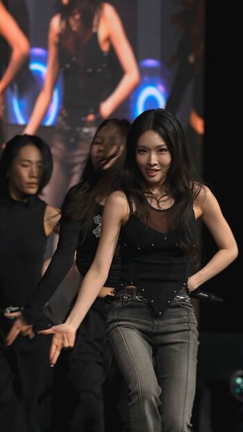 Womenk pop page leaked private photo uncensored HD quality