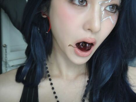 Womenk pop page leaked private photo uncensored HD quality