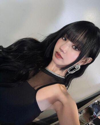 Womenk pop page leaked private photo uncensored HD quality