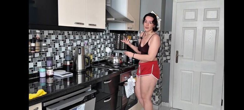 Yagmur simsek leaked private photo uncensored HD quality