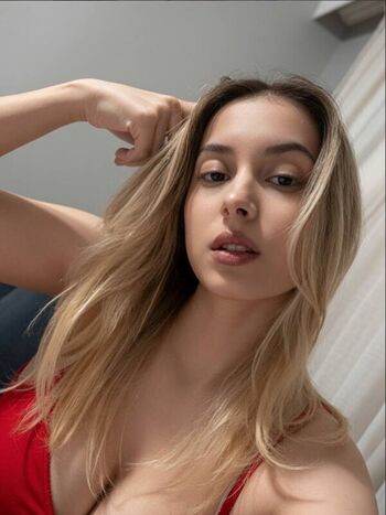 Yarencey leaked private photo uncensored HD quality