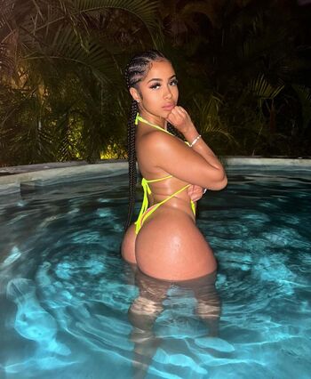 Yasmine lopez  page leaked private photo uncensored HD quality