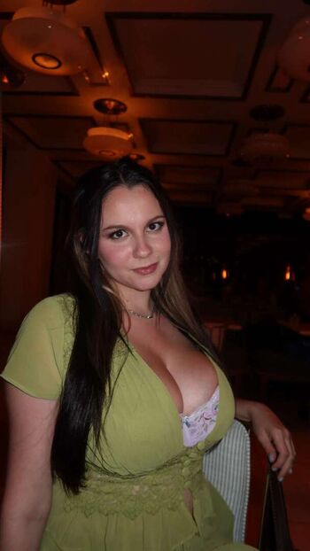 Yellz  page leaked private photo uncensored HD quality