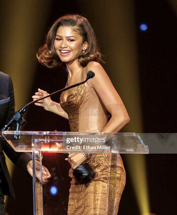 Zendaya page leaked private photo uncensored HD quality