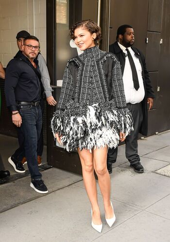 Zendaya page leaked private photo uncensored HD quality
